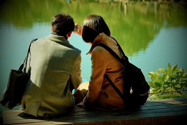 婚外恋愛のきっかけは？既婚者たちの本音とリアルな出会い方-ヘッダー画像-